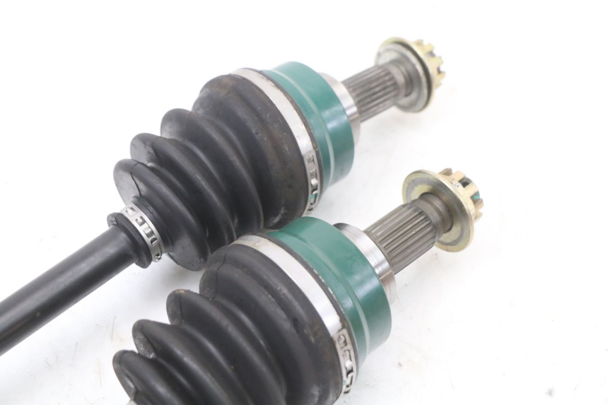 photo de CARDAN ARRIÈRE HYTRACK HY S 4X4 410 (2013 - 2016) - Vue rapprochée