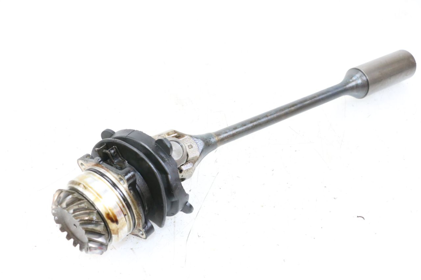 photo de CARDAN KAWASAKI GTR 1000 (1994 - 2004) - Gros plan technique