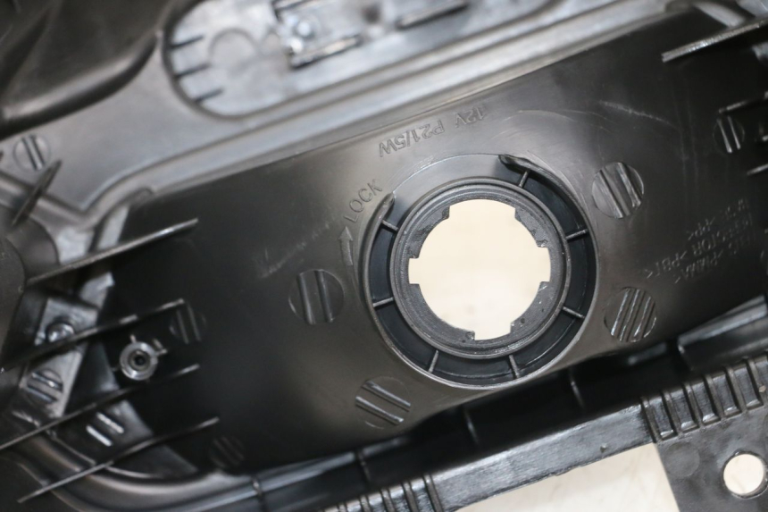 photo de CARENAGE ARRIERE DAELIM A-FOUR 2T 50 (2005 - 2012) - Autre angle de vue