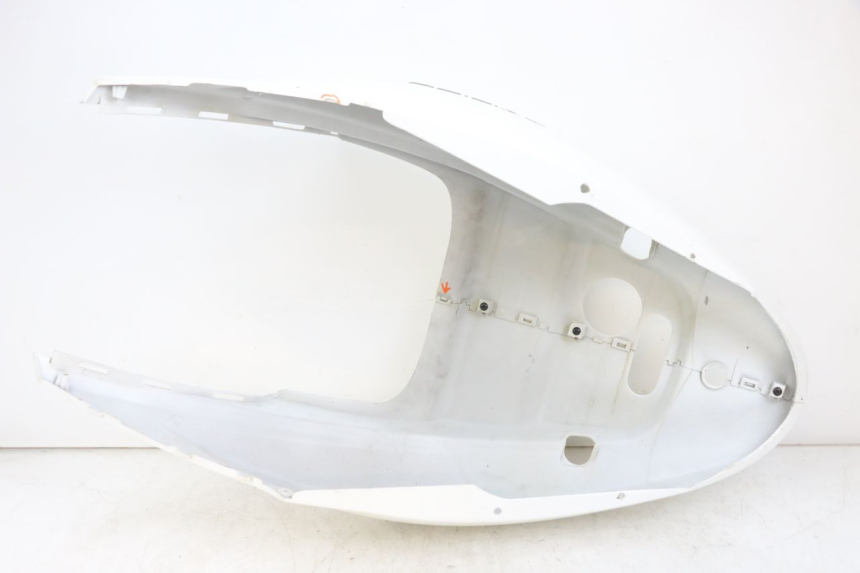 photo de CARENAGE ARRIERE KYMCO AGILITY 4T 50 (2018 - 2022) - Gros plan technique