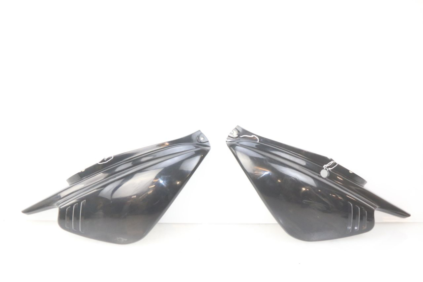 photo de CARENAGE ARRIERE MBK BOOSTER NEXT GENERATION 50 (2004 - 2007) - Vue principale