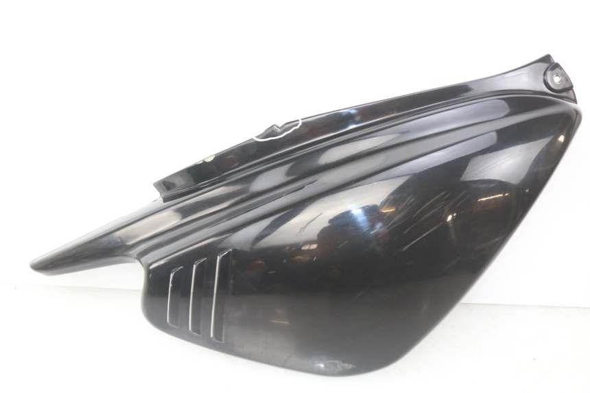 photo de CARENAGE ARRIERE MBK BOOSTER NEXT GENERATION 50 (2004 - 2007) - Zoom qualité