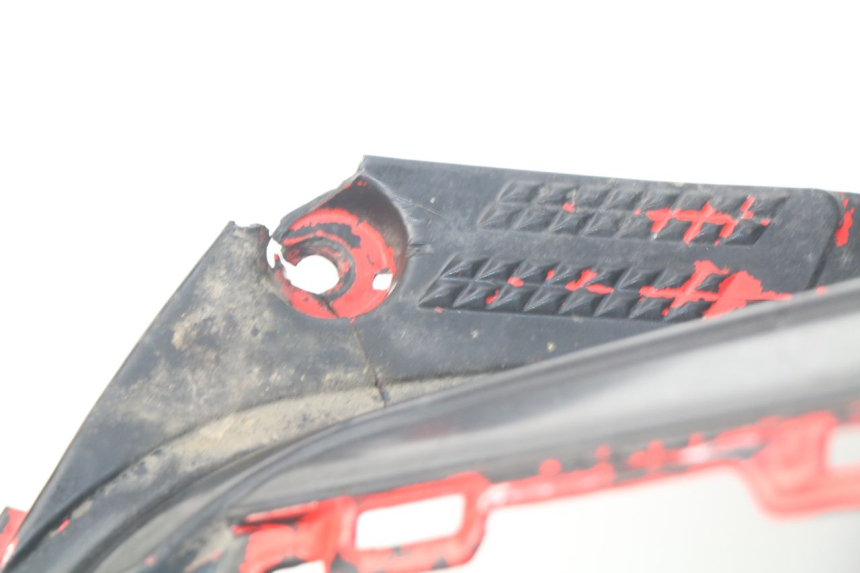 photo de CARENAGE ARRIERE YAMAHA BW'S 50 (1999 - 2003) - Inspection visuelle