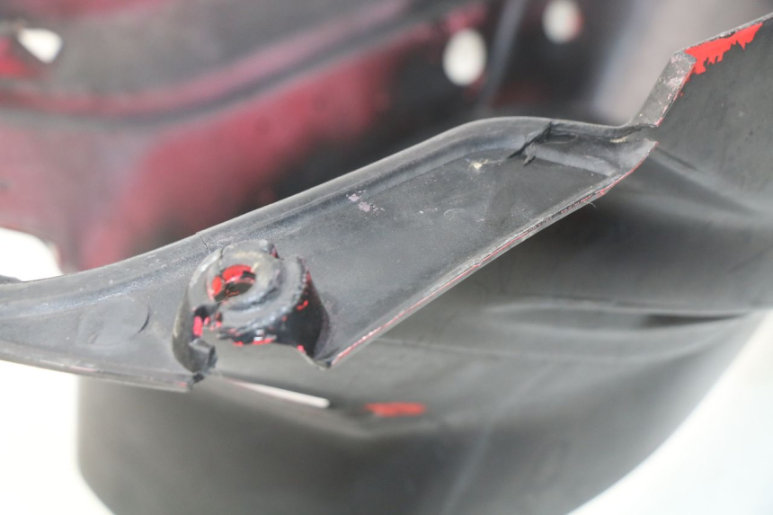 photo de CARENAGE ARRIERE YAMAHA BW'S 50 (1999 - 2003) - Zoom état d’usage