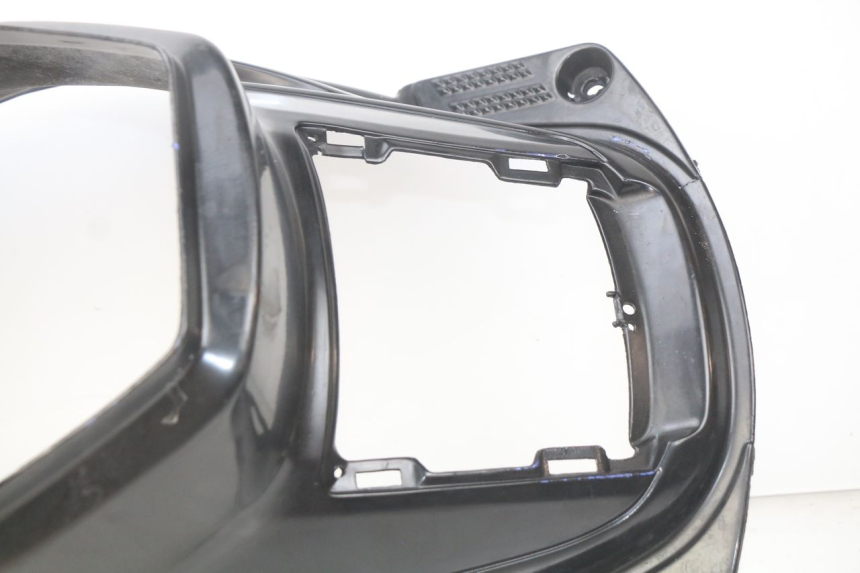 photo de CARENAGE ARRIERE YAMAHA BW'S 50 (1999 - 2003) - Zoom composants