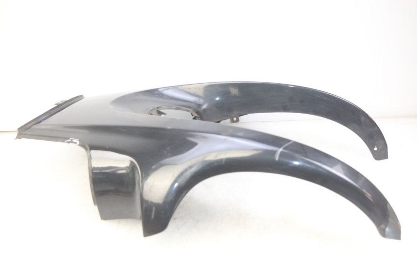 photo de CARENAGE ARRIERE BMW C1 125 (2000 - 2003) - Points de fixation