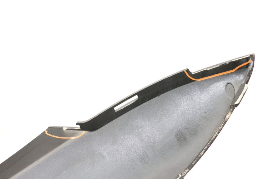 photo de CARENAGE ARRIERE KYMCO DINK 4T 50 (2007 - 2018) - Zoom état d’usage