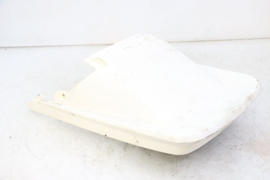 photo de CARENAGE ARRIERE YAMAHA FJ 36Y 1100 (1984 - 1985) - Gros plan technique