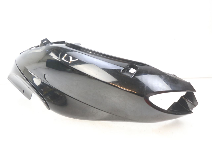 photo de CARENAGE ARRIERE PIAGGIO FLY 2T 50 (2004 - 2017) - Détails caractéristiques
