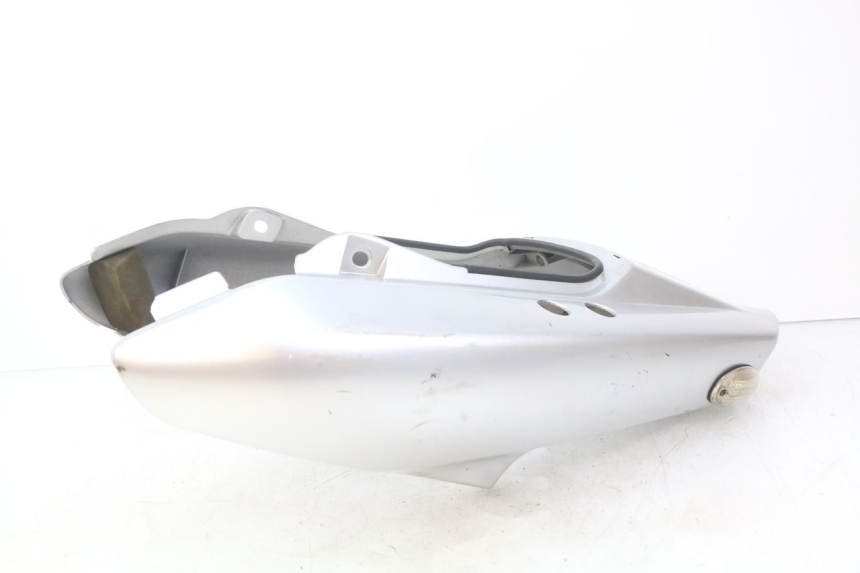 photo de CARENAGE ARRIERE YAMAHA FZS FAZER 600 (1998 - 2001) - Marquages et références
