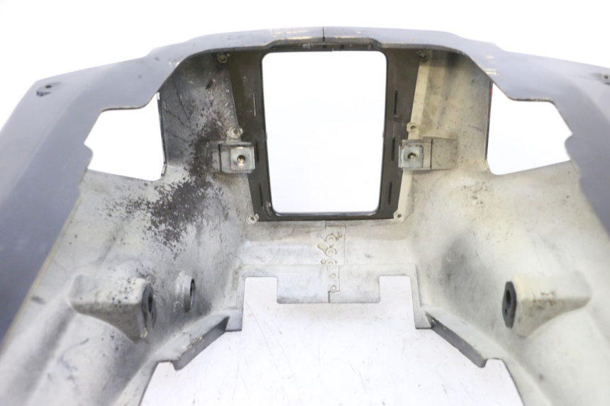 photo de CARENAGE ARRIERE KAWASAKI GPZ RX 1000 (1986 - 1988) - Gros plan technique