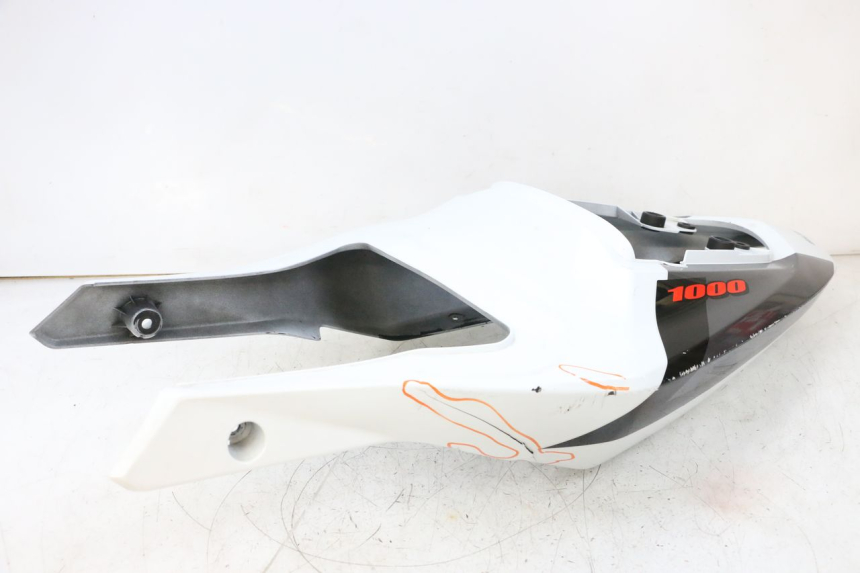 photo de CARENAGE ARRIERE SUZUKI GSXR GSX-R 1000 (2003 - 2004) - Inspection visuelle
