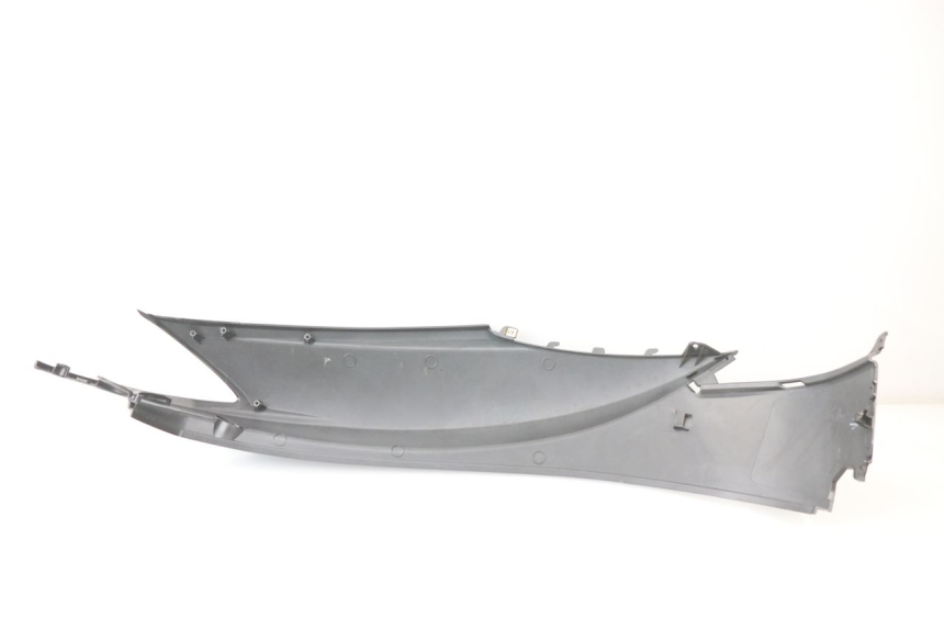 photo de CARENAGE ARRIERE SYM JET 4 50 (2010 - 2014) - Focus structure