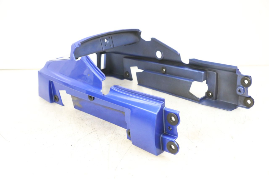 photo de CARENAGE ARRIERE KAWASAKI GTR 1000 (1994 - 2004) - Autre angle de vue