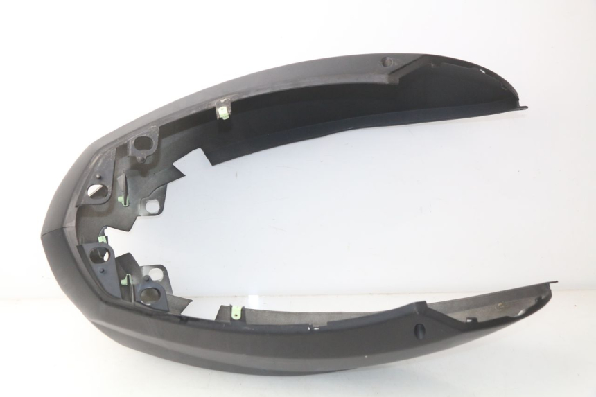 photo de CARENAGE ARRIERE PEUGEOT KISBEE 2T 50 (2010 - 2017) - Autre angle de vue