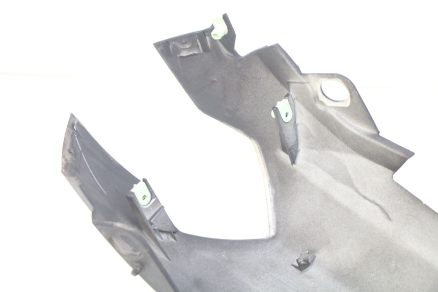 photo de CARENAGE ARRIERE PEUGEOT KISBEE 2T 50 (2018 - 2022) - Zoom composants