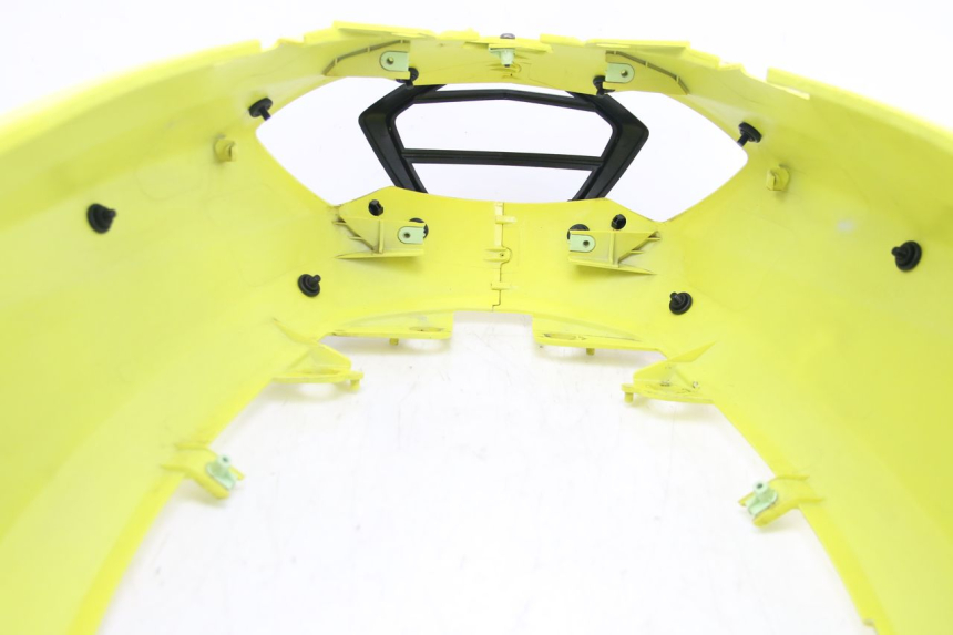 photo de CARENAGE ARRIERE PEUGEOT KISBEE 4T 50 (2018 - 2022) - Zoom état d’usage