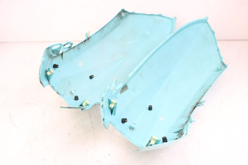 photo de CARENAGE ARRIERE PEUGEOT KISBEE 4T 50 (2018 - 2022) - Zoom état d’usage