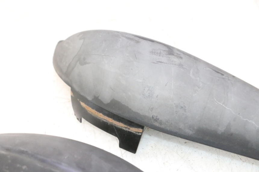 photo de CARENAGE ARRIERE PEUGEOT LUDIX PRO 2T 50 (2010 - 2017) - Points de fixation