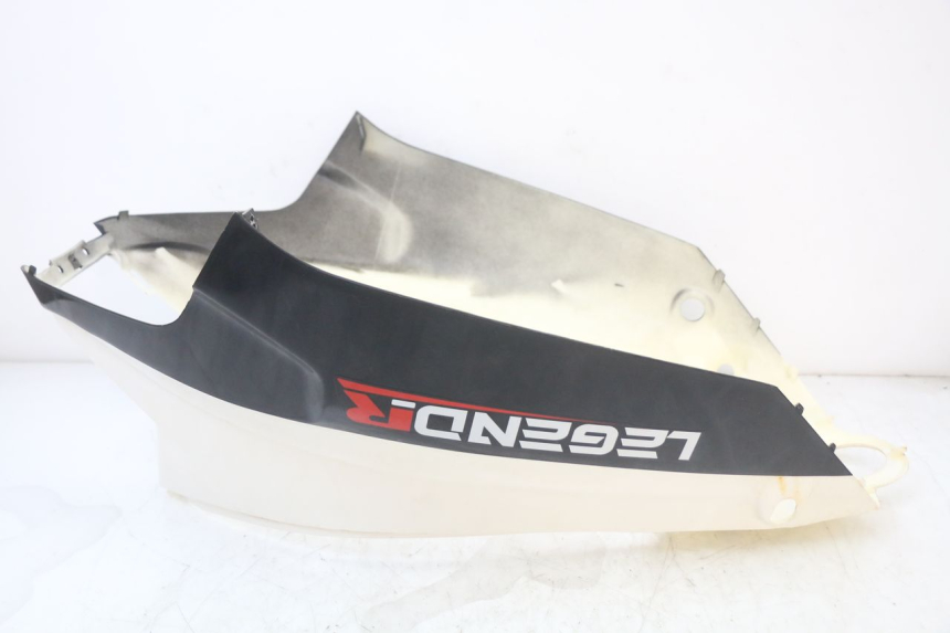 photo de CARENAGE ARRIERE MASH LEGEND'R 4T 50 (2021 - 2025) - État de surface