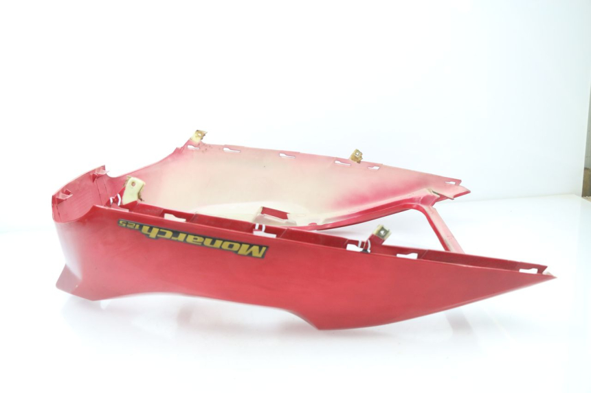 photo de CARENAGE ARRIERE LINHAI MONARCH 125 (2003 - 2005) - Points de fixation