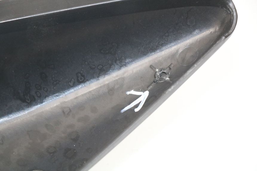 photo de CARENAGE ARRIERE YAMAHA NEOS NEO'S 4T 50 (2008 - 2016) - Zoom état d’usage