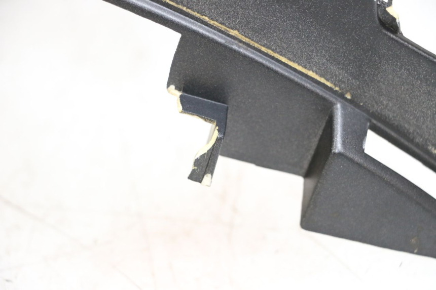 photo de CARENAGE ARRIERE JM MOTORS OLDIES 4T 50 (2010 - 2020) - Points de fixation