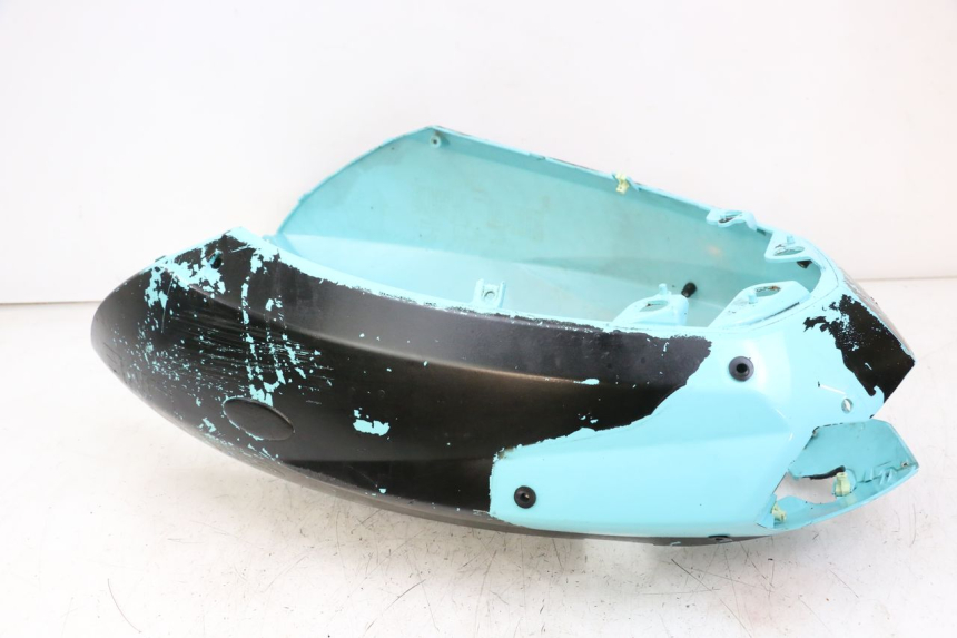 photo de CARENAGE ARRIERE PEUGEOT STREETZONE 4T 50 (2018 - 2023) - Détail de la pièce