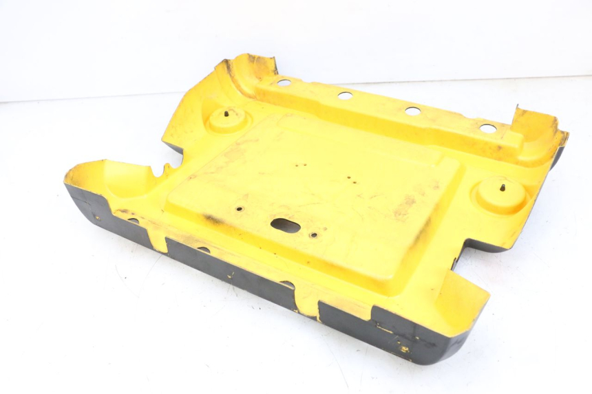 photo de CARENAGE ARRIERE LIGIER PULSE 3 1 (2014 - 2020) - Points de fixation