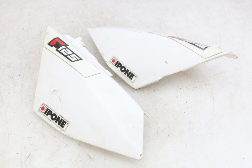 photo de CARENAGE ARRIERE YCF R-START 125 - Vue principale