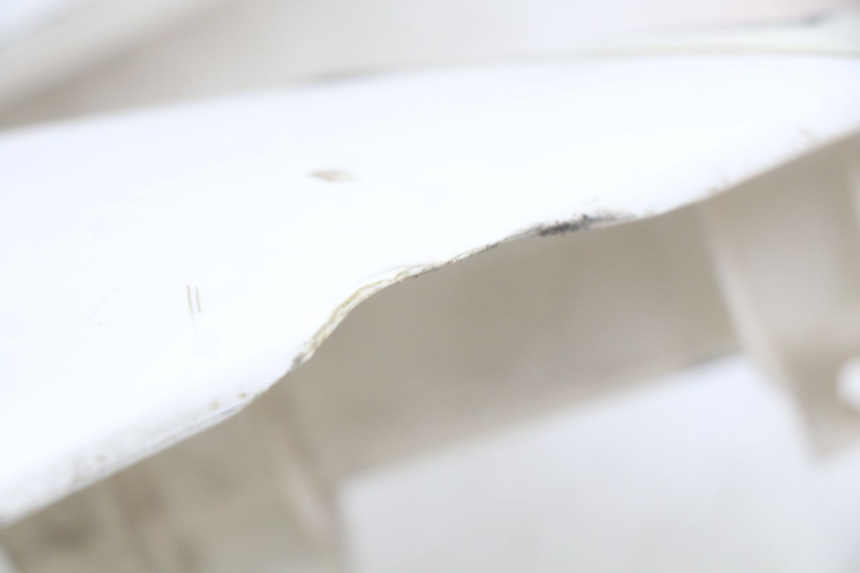 photo de CARENAGE ARRIERE YCF R-START 125 - Zoom état d’usage