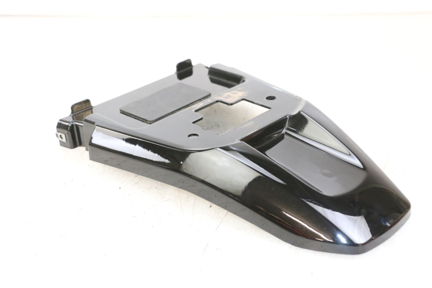 photo de CARENAGE ARRIERE ROYAL ENFIELD SCRAM 411 (2022 - 2024) - Points de fixation