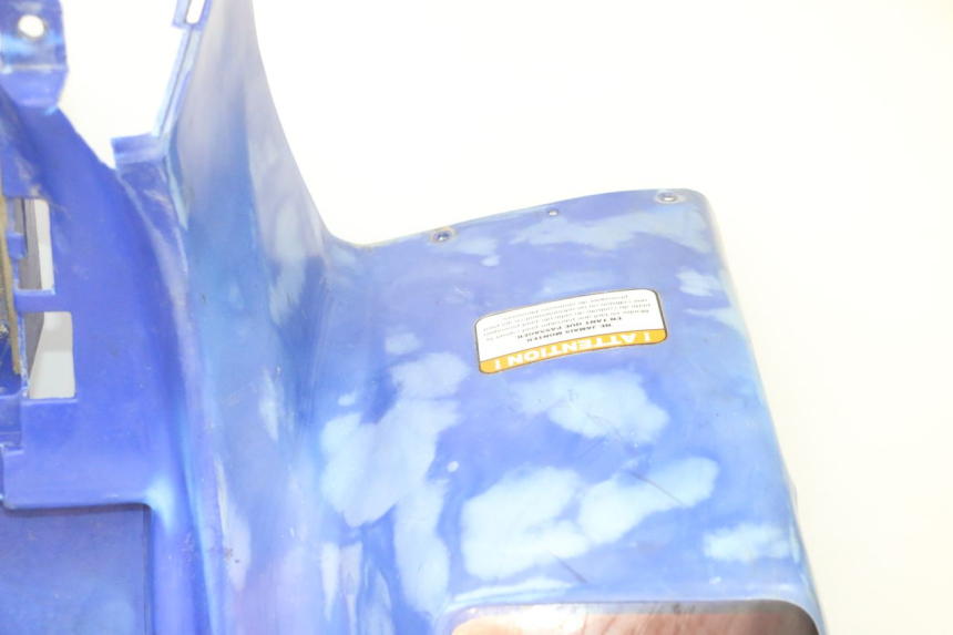 photo de CARENAGE ARRIERE HYTRACK S 150 (2003 - 2011) - Gros plan technique