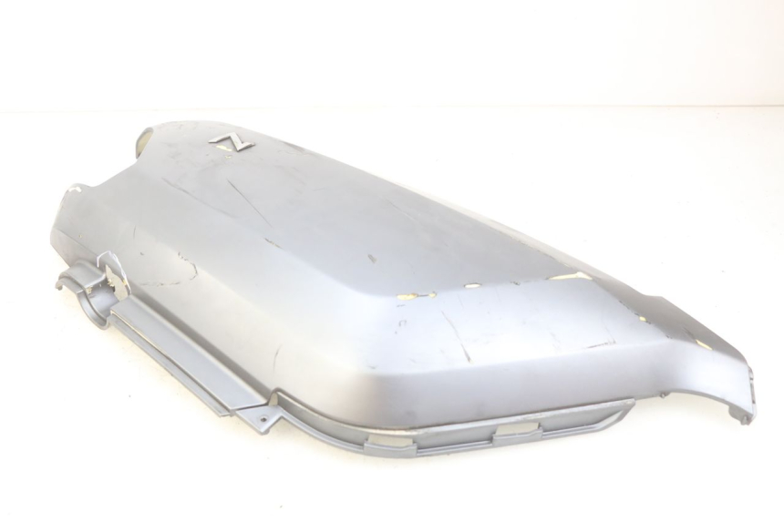 photo de CARENAGE ARRIERE LVNENG S5 1 (2019 - 2023) - Focus structure