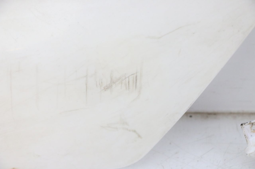 photo de CARENAGE ARRIERE DERBI SENDA SM DRD 50 (2008 - 2013) - Détails caractéristiques