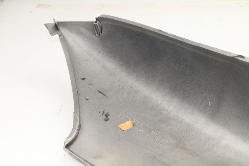 photo de CARENAGE ARRIERE MBK SKYLINER 125 (2001 - 2003) - Zoom état d’usage