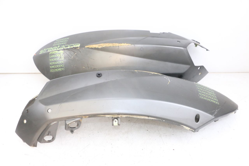 photo de CARENAGE ARRIERE PEUGEOT STREETZONE I 2T 50 (2018 - 2020) - Focus structure