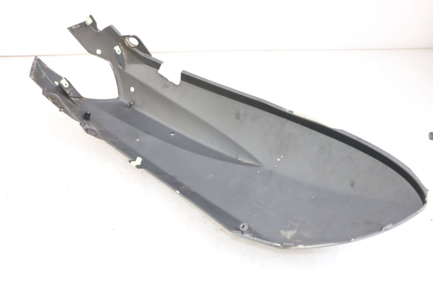 photo de CARENAGE ARRIERE PEUGEOT STREETZONE I 2T 50 (2018 - 2020) - Autre angle de vue