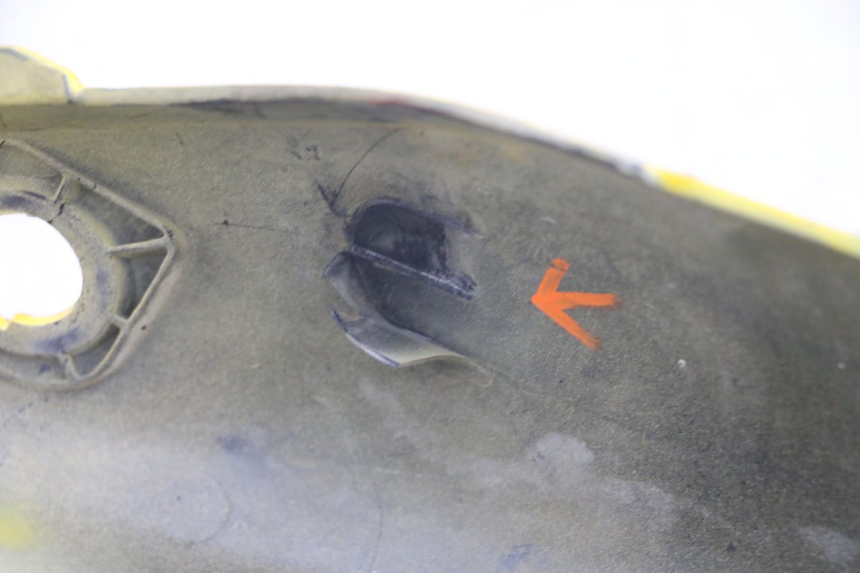 photo de CARENAGE ARRIERE SUZUKI SV N 650 (1999 - 2002) - Aperçu profil