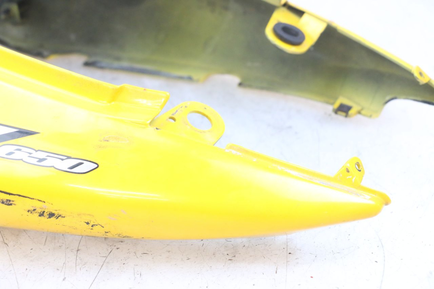 photo de CARENAGE ARRIERE SUZUKI SV N 650 (1999 - 2002) - Vue d’ensemble