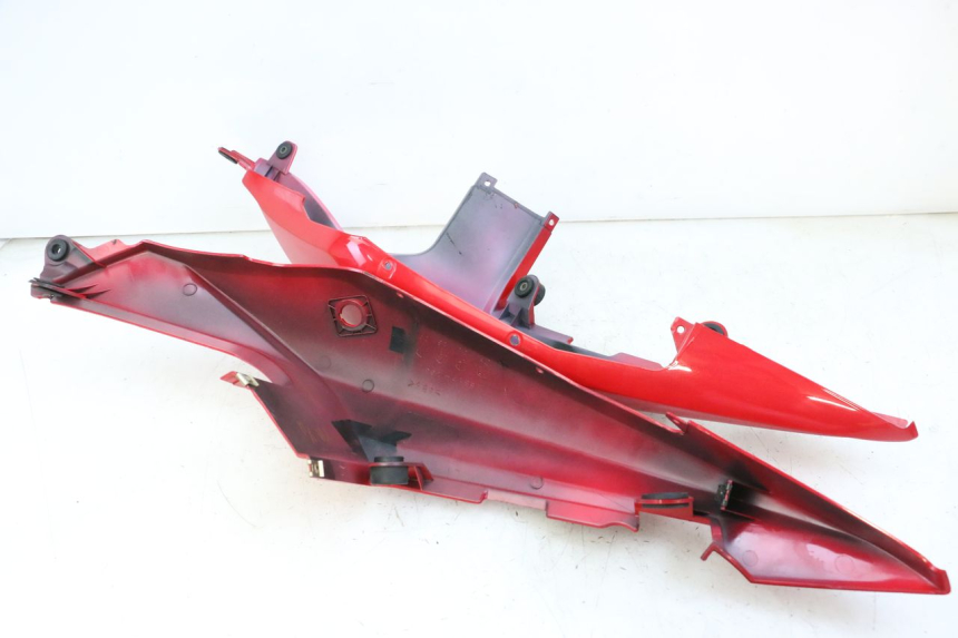 photo de CARENAGE ARRIERE SUZUKI SV S 650 (2003 - 2009) - Gros plan technique