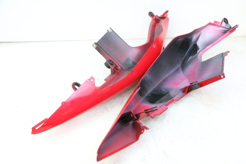 photo de CARENAGE ARRIERE SUZUKI SV S 650 (2003 - 2009) - Pièce contrôlée