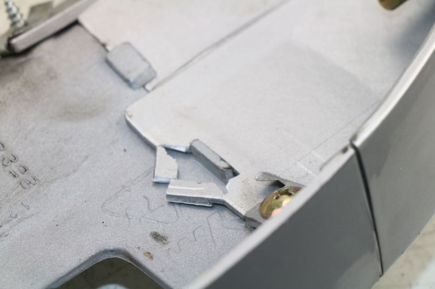 photo de CARENAGE ARRIERE SYM JOYRIDE 125 (2002 - 2009) - Zoom état d’usage