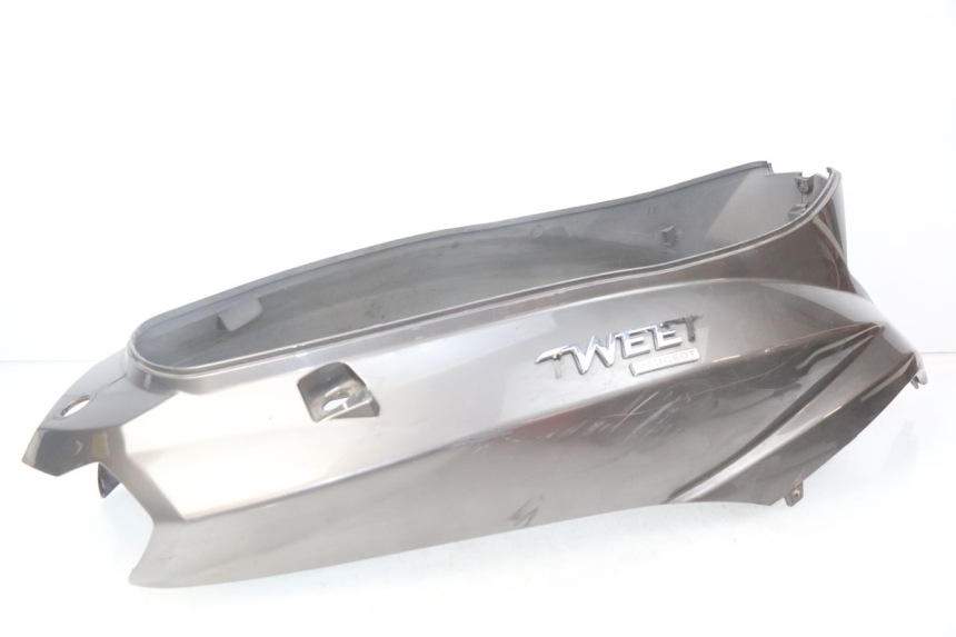 photo de CARENAGE ARRIERE PEUGEOT TWEET ACTIVE 4T 50 (2018 - 2022) - Vue principale