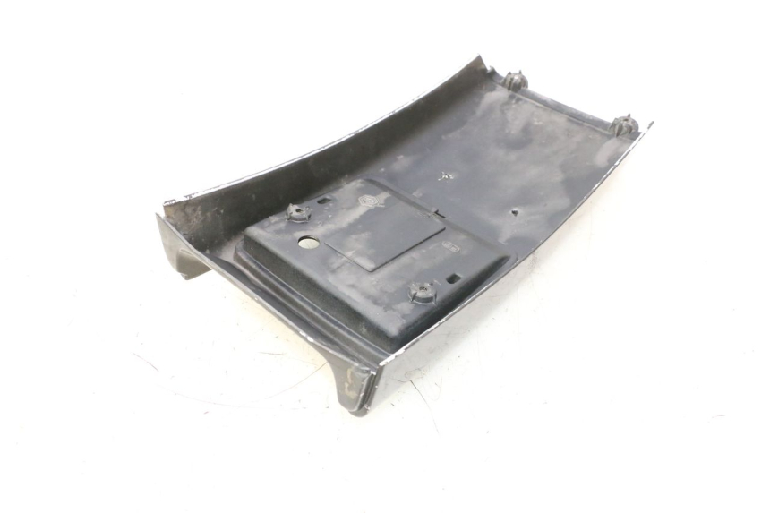photo de CARENAGE ARRIERE PIAGGIO VESPA PK FL 2T 50 (1990 - 1996) - Détail de la pièce
