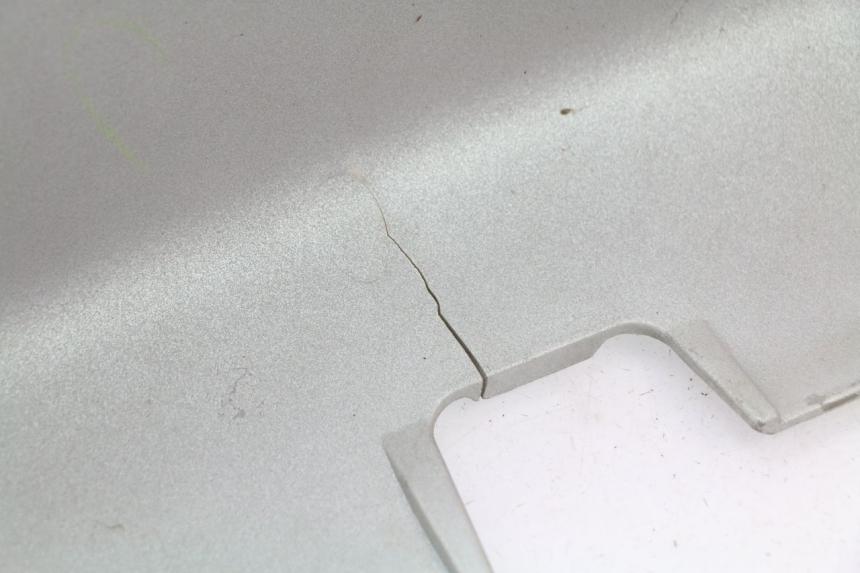 photo de CARENAGE ARRIERE PIAGGIO X9 125 (2000 - 2003) - Détail de la pièce