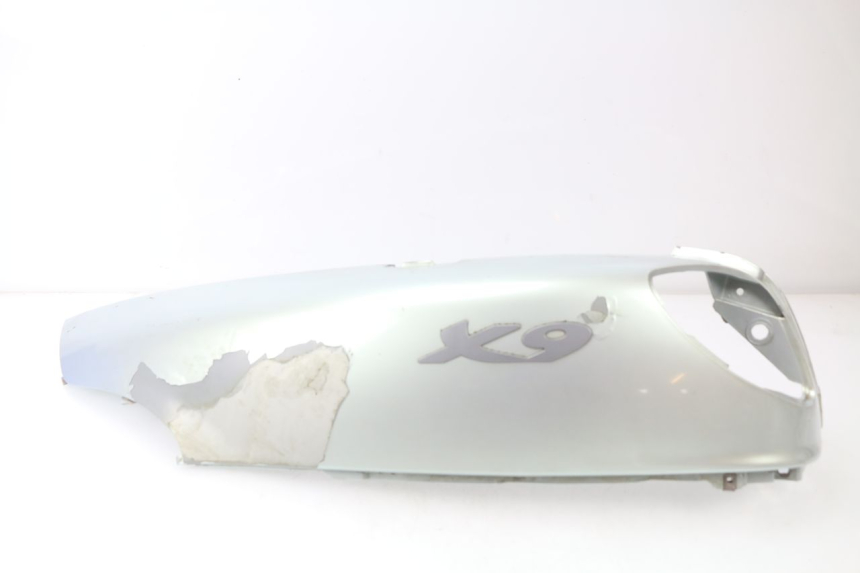 photo de CARENAGE ARRIERE PIAGGIO X9 125 (2000 - 2003) - Vue produit