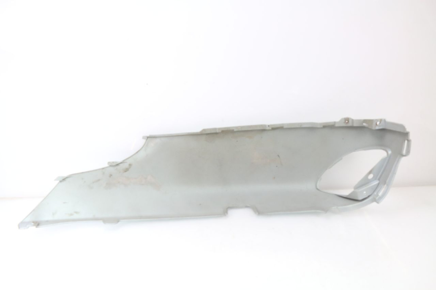 photo de CARENAGE ARRIERE PIAGGIO X9 125 (2000 - 2003) - État de surface
