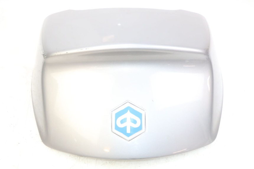 photo de CARENAGE ARRIERE PIAGGIO XEVO - X EVO 125 (2007 - 2017) - Points de fixation