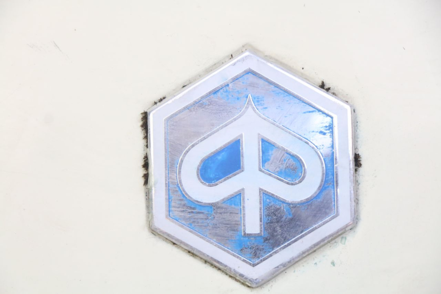 photo de CARENAGE ARRIERE PIAGGIO XEVO - X EVO 125 (2007 - 2017) - Points de fixation